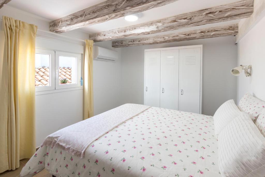 Apartamento Vintage En El Centro De Малага Екстериор снимка