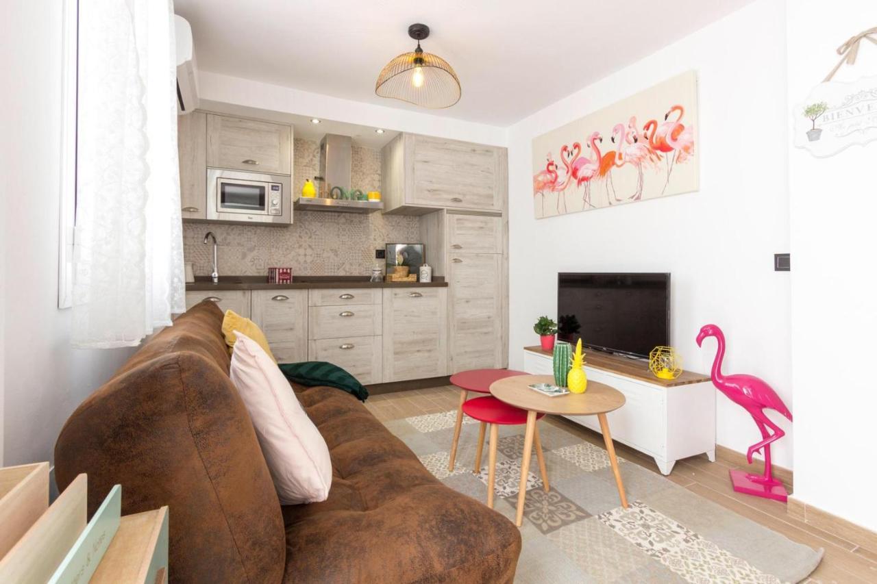 Apartamento Vintage En El Centro De Малага Екстериор снимка